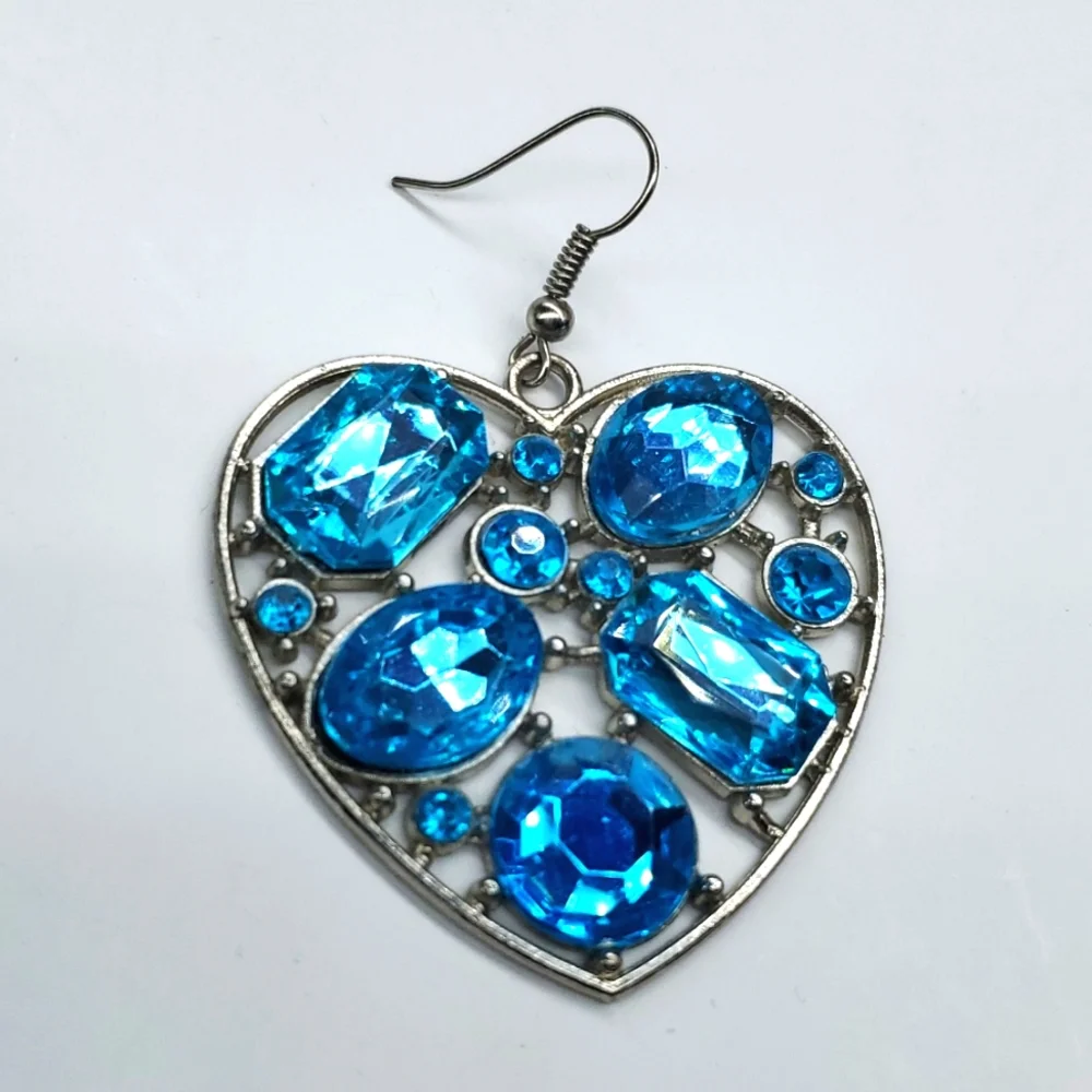N/A faux blue